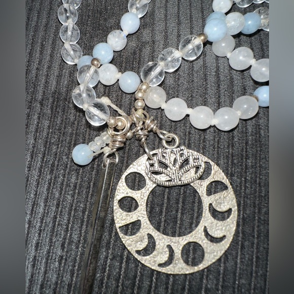 Quartz Crystal and moon stone Hand Knotted Mala Necklace - Picture 3 of 12